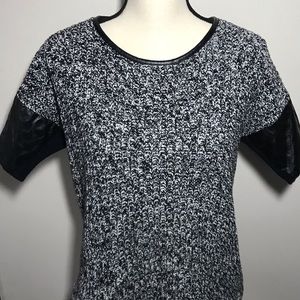 Ann Taylor short sleeves sweatee